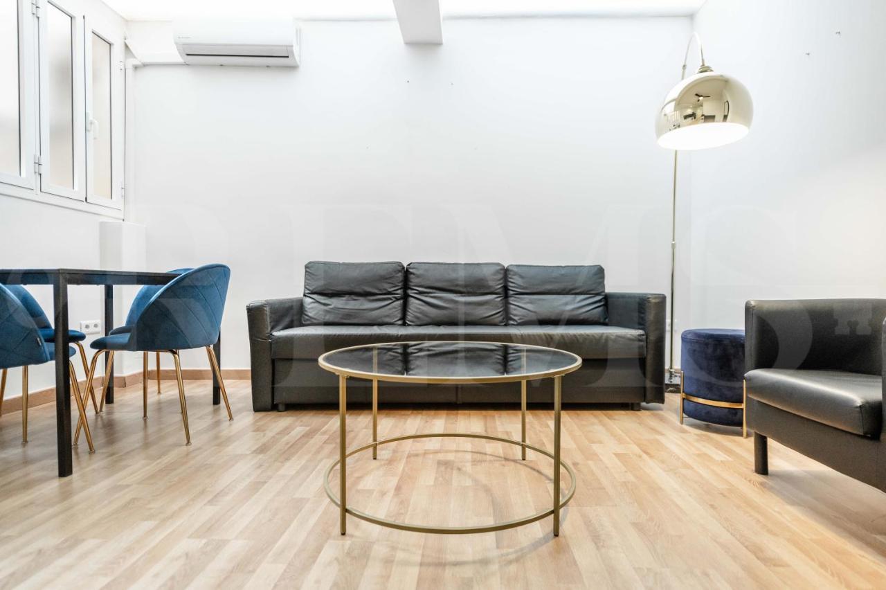 Modern Gem In Heart Of Malaga, Near Sights Rems Appartement Buitenkant foto